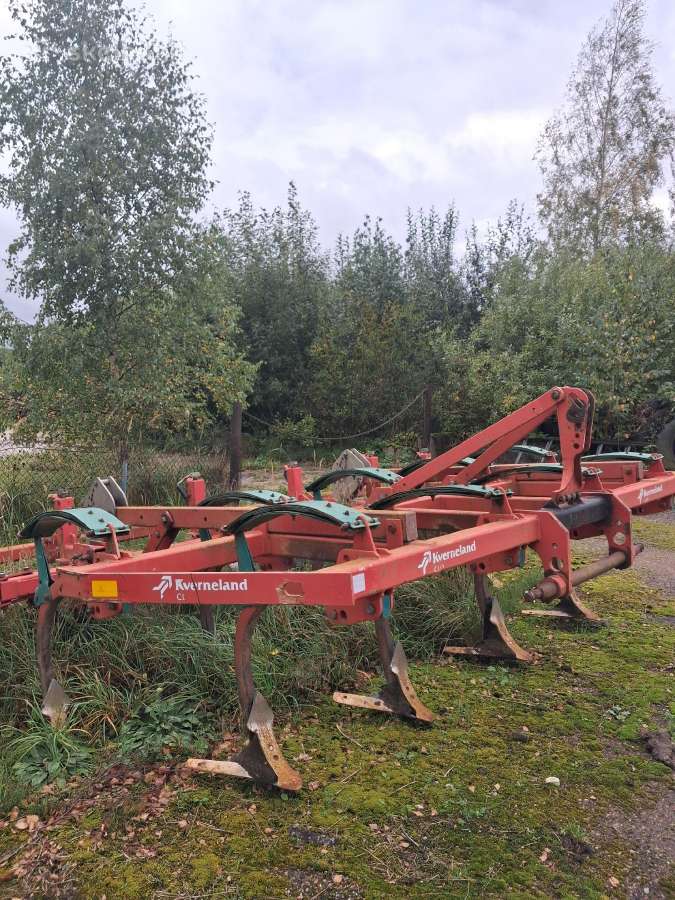 Kverneland noraginis skutikas - nuotraukos Nr. 2