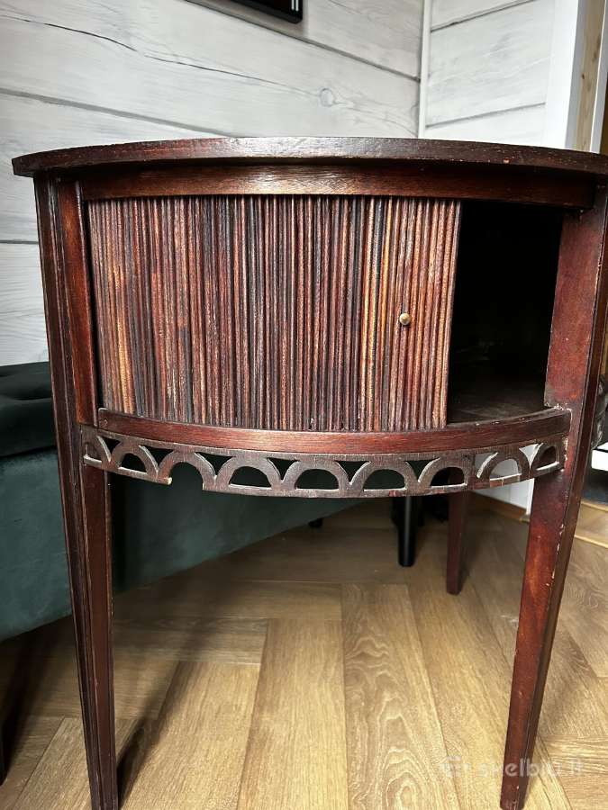 Isskirtine antikvarine pusapvale medine konsole - nuotraukos Nr. 7