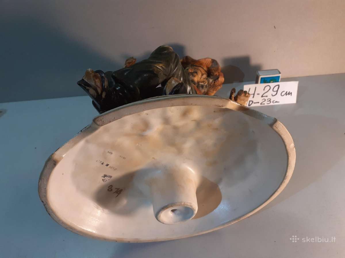 Didelė Italijos capodimonte klajūno statulėlė - nuotraukos Nr. 4