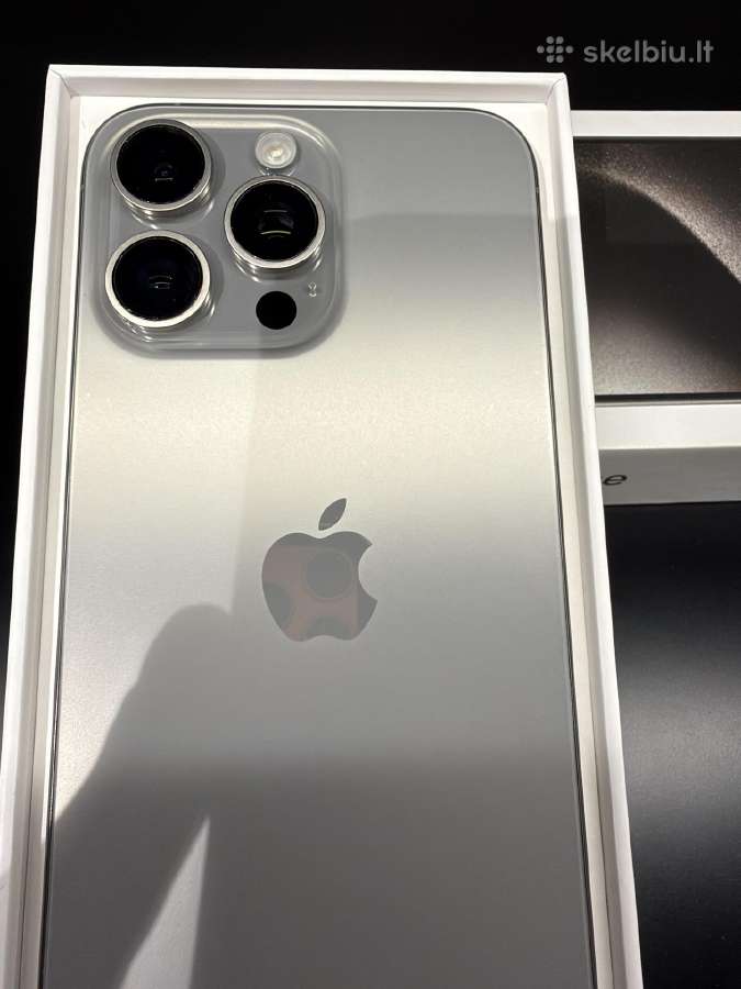 iPhone 15 Pro Max 256 GB–puikios būklės+3 dėklai - nuotraukos Nr. 3