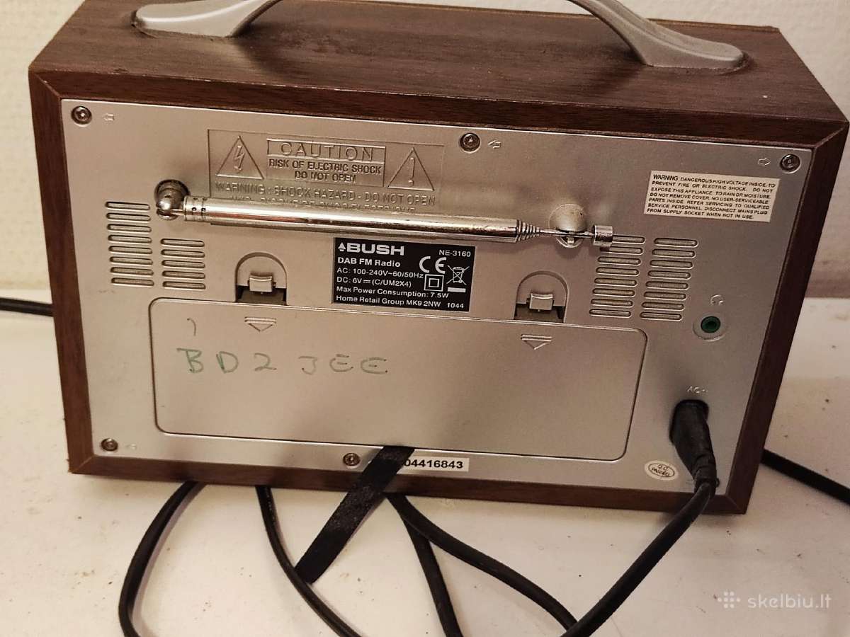 Retro stiliaus radijo imtuvas - nuotraukos Nr. 2