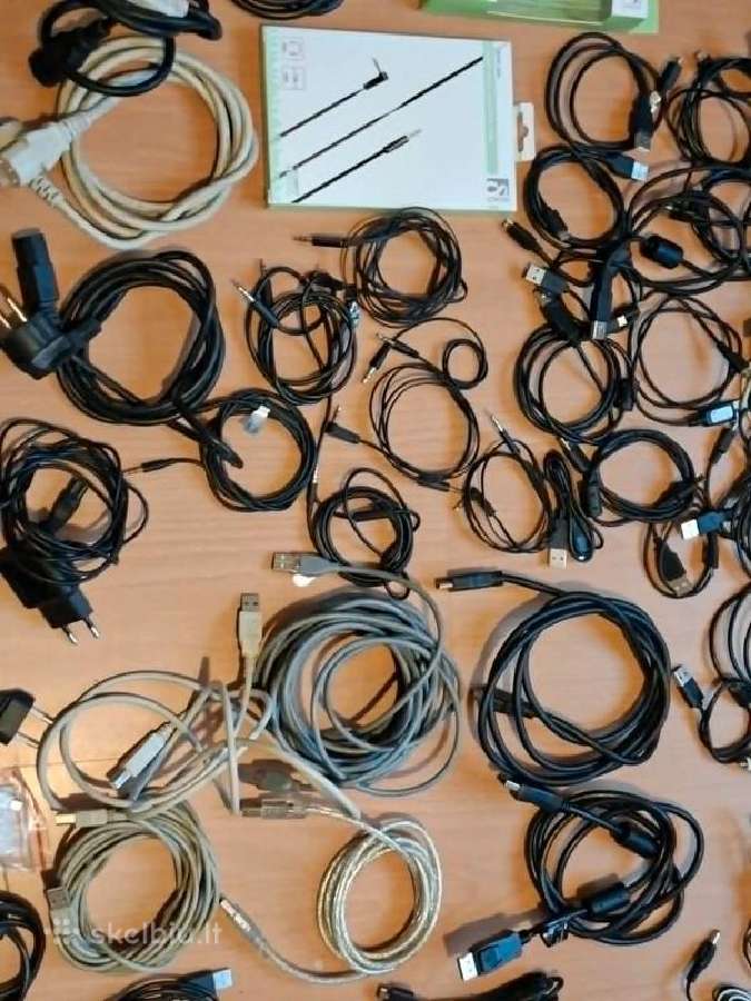 Įvairūs laidai, adapteriai ir IT priedai - nuotraukos Nr. 9