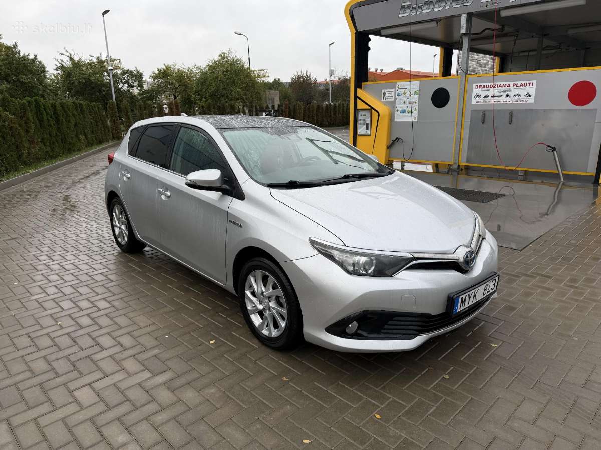 Toyota auris hybrid - nuotraukos Nr. 2