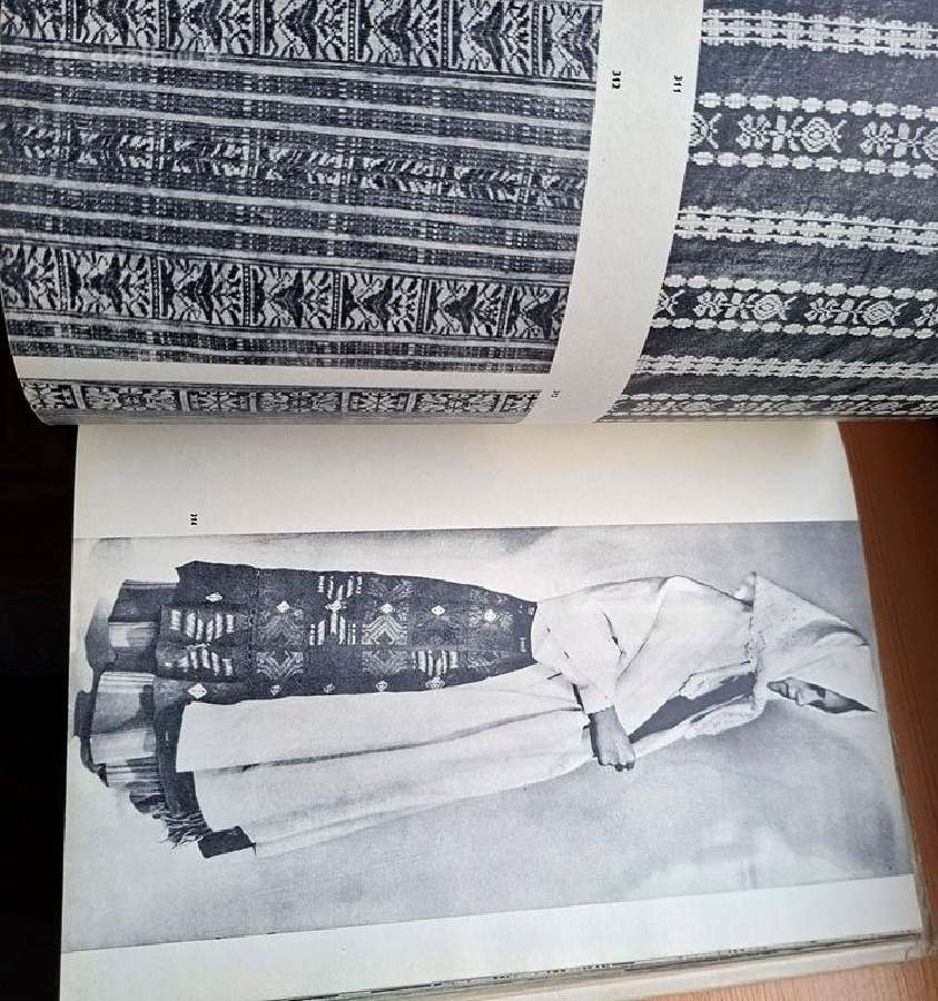 Knyga 1974m. Lietuvių liaudies menas. Drabužiai - nuotraukos Nr. 7