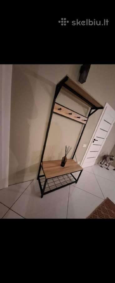 Minimalistinio stiliaus kabykla prieškambaris - nuotraukos Nr. 2
