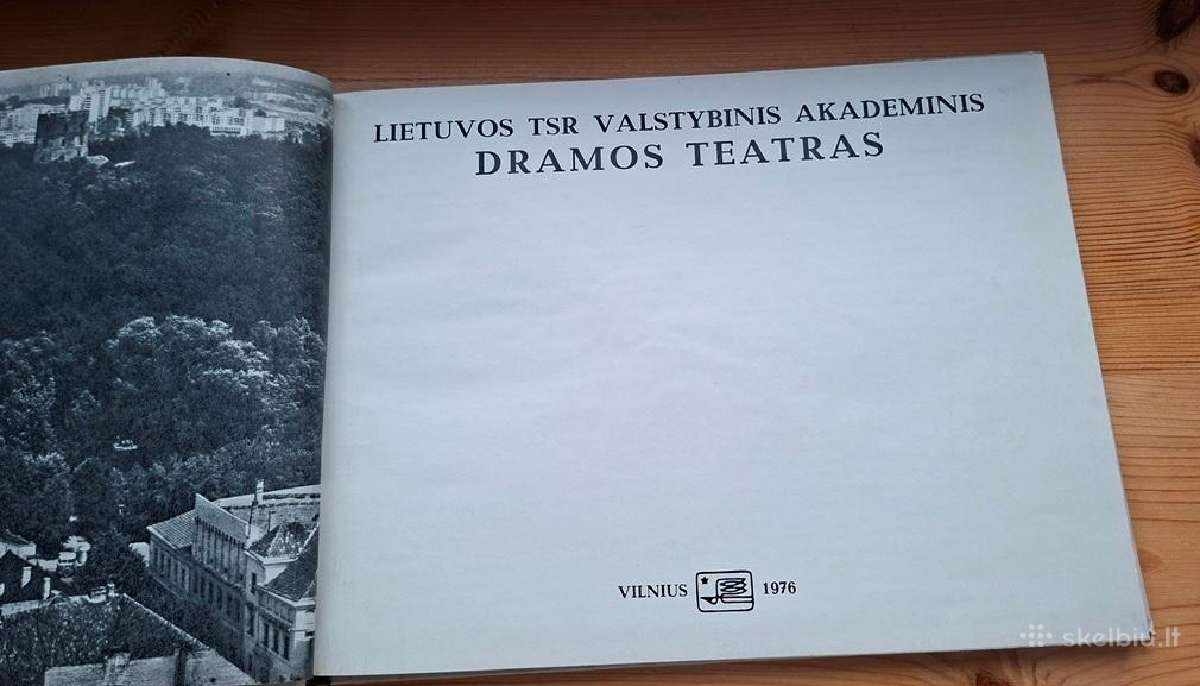 Knyga 1976m. Ltsr akademinis dramos teatras - nuotraukos Nr. 3