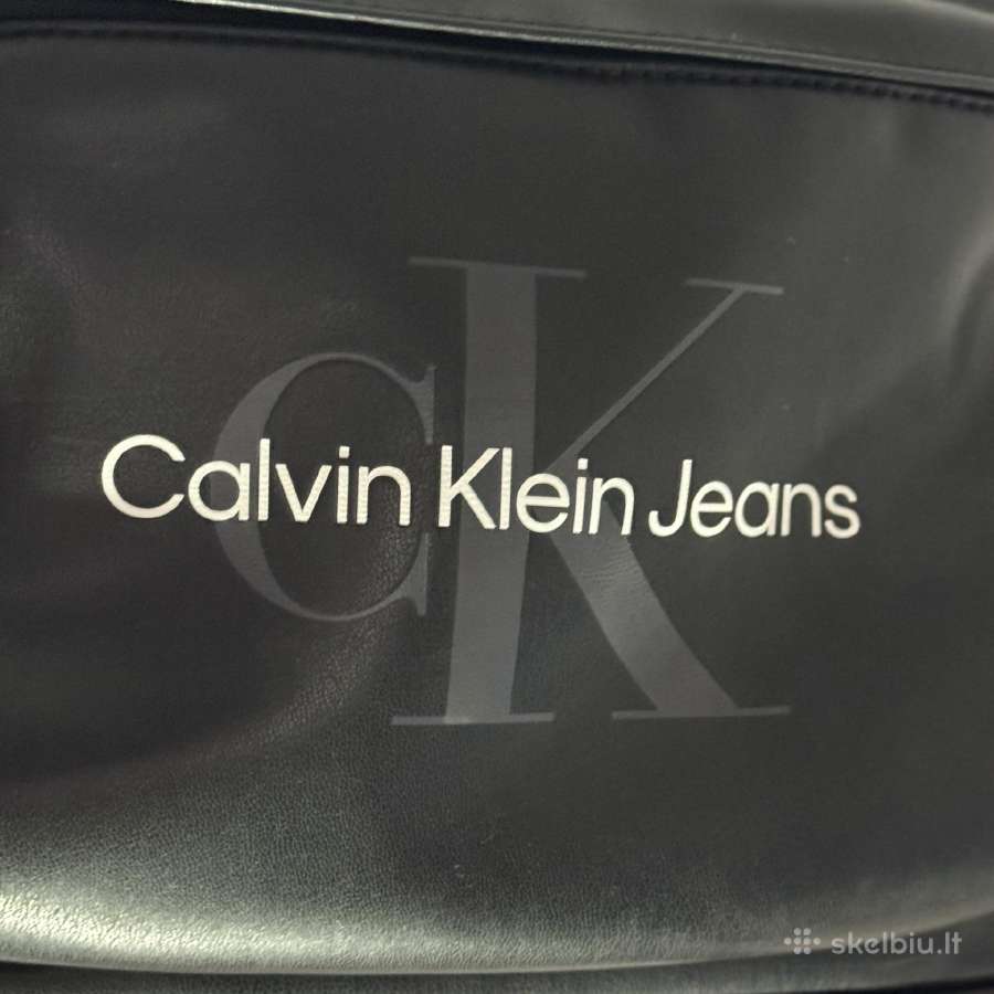 Calvin Klein kuprinė - nuotraukos Nr. 4