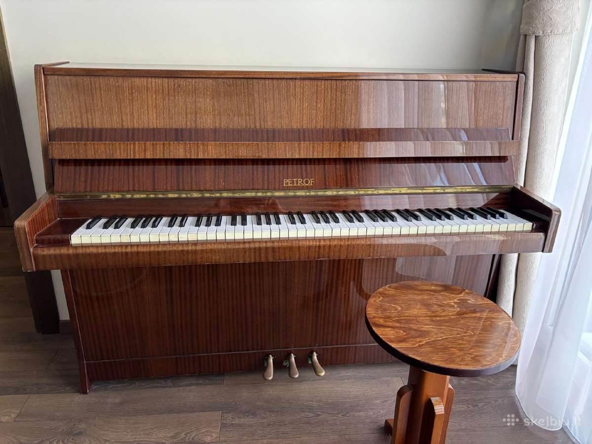 Pianinas Petrof - nuotraukos Nr. 4