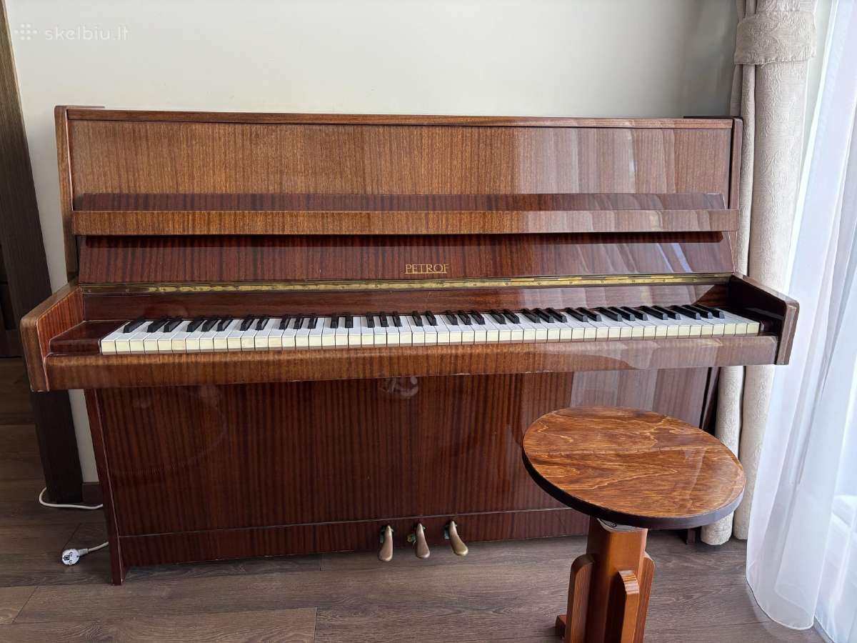 Pianinas Petrof - nuotraukos Nr. 6