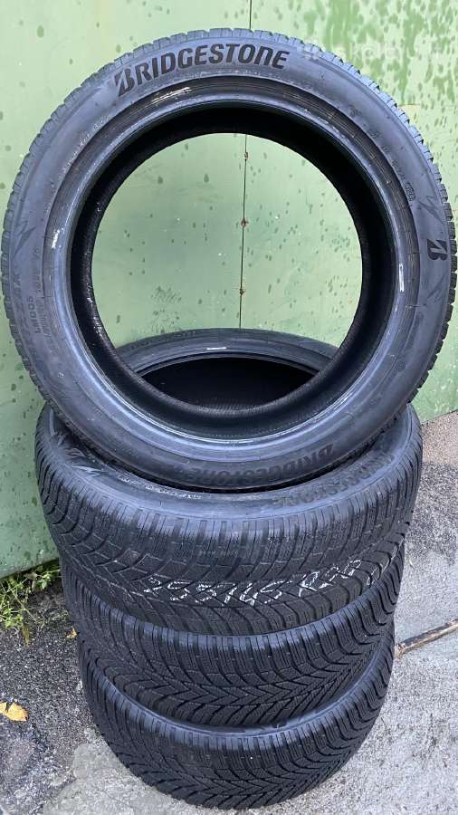Ziemines automobiliu - nuotraukos Nr. 3