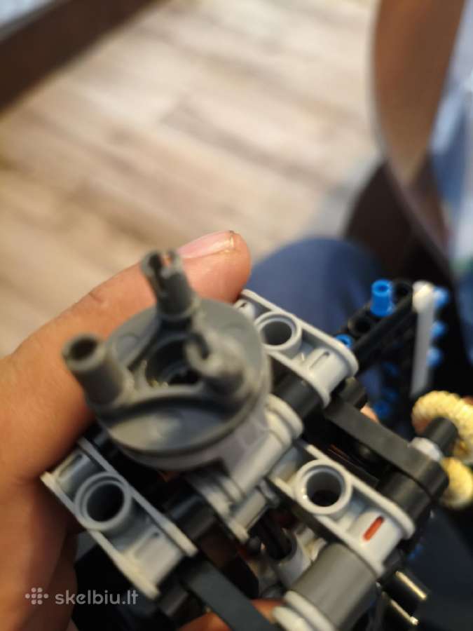 Konstruktorius Lego® Technic Mercedes-amg F1 - nuotraukos Nr. 3