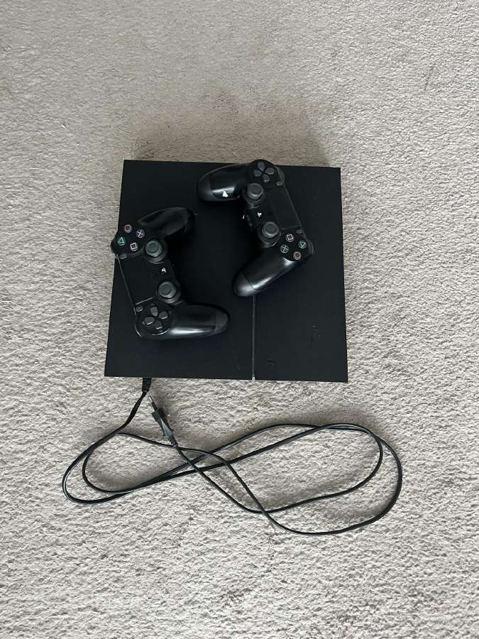 Juodas “Playstation 4 - nuotraukos Nr. 2