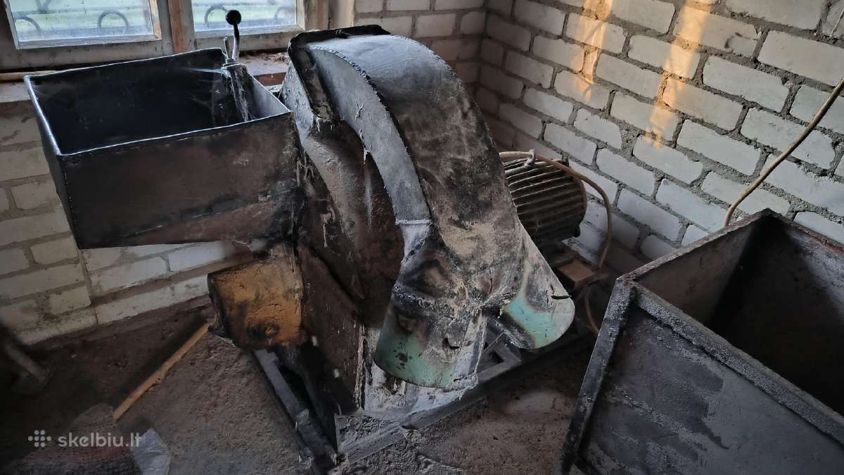 Parduodama žemės ūkio technika - nuotraukos Nr. 31