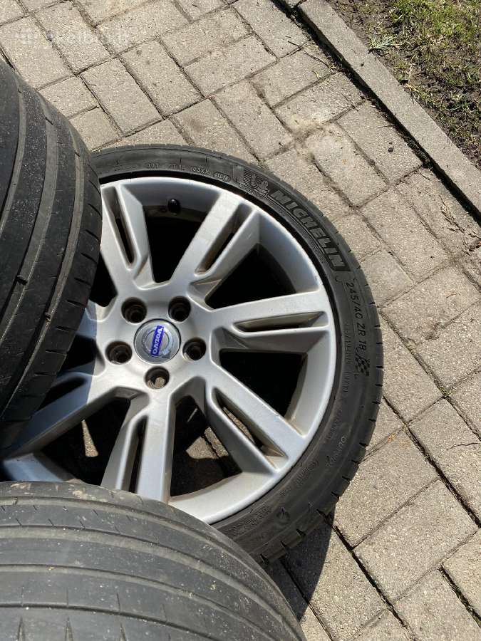 Volvo r18 originalūs ratlankiai su padangom - nuotraukos Nr. 2