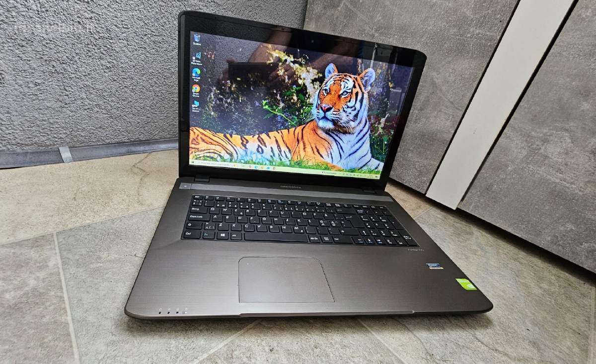 Medion Akoya i7/16gb/120ssd+1000gb/17.3 nvidia - nuotraukos Nr. 2