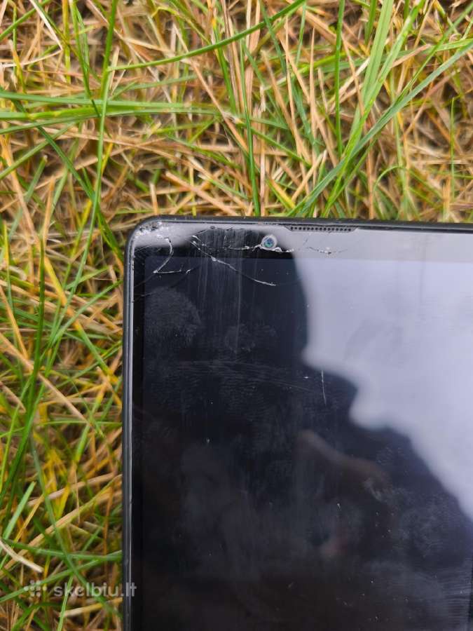Sony Xperia 10III 5G 6/128 GB įskilusi dangtis - nuotraukos Nr. 4