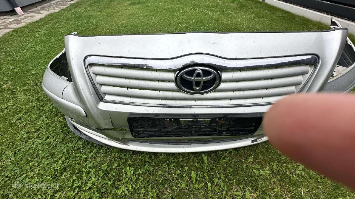 Toyota avensis T250 bagažinė ir priekinis bamperis - nuotraukos Nr. 3