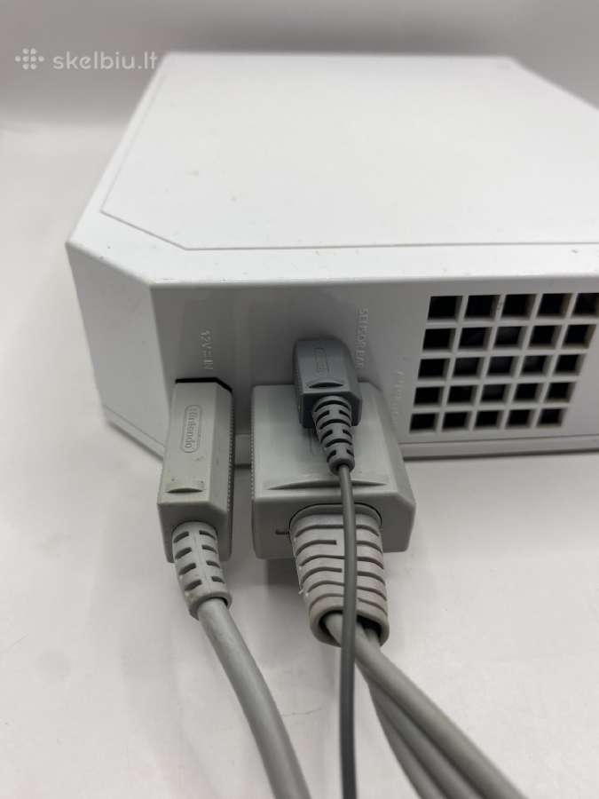 Nintendo Wii konsolė - nuotraukos Nr. 9