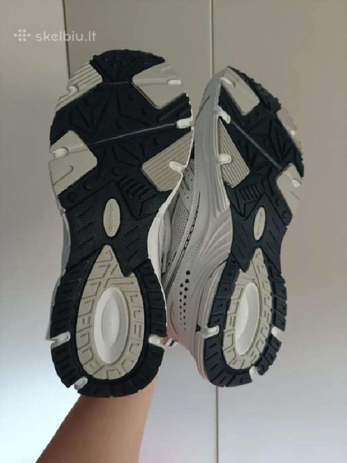 Bona Unisex sportbačiai / laisvalaikio batai 43-44 - nuotraukos Nr. 4