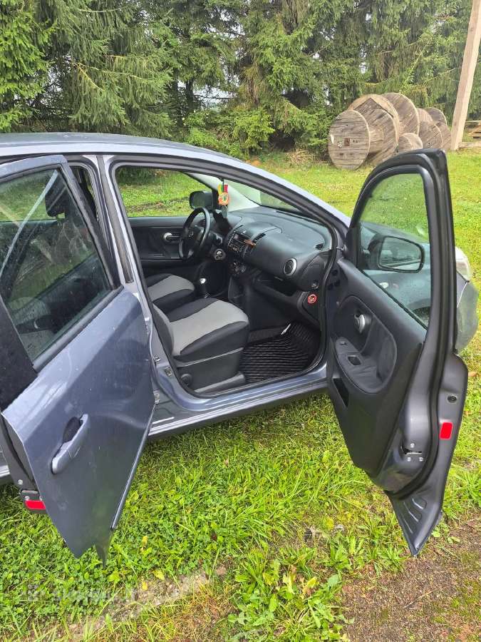 Parduodu Nissan Note ekonomišką automobilį - nuotraukos Nr. 4
