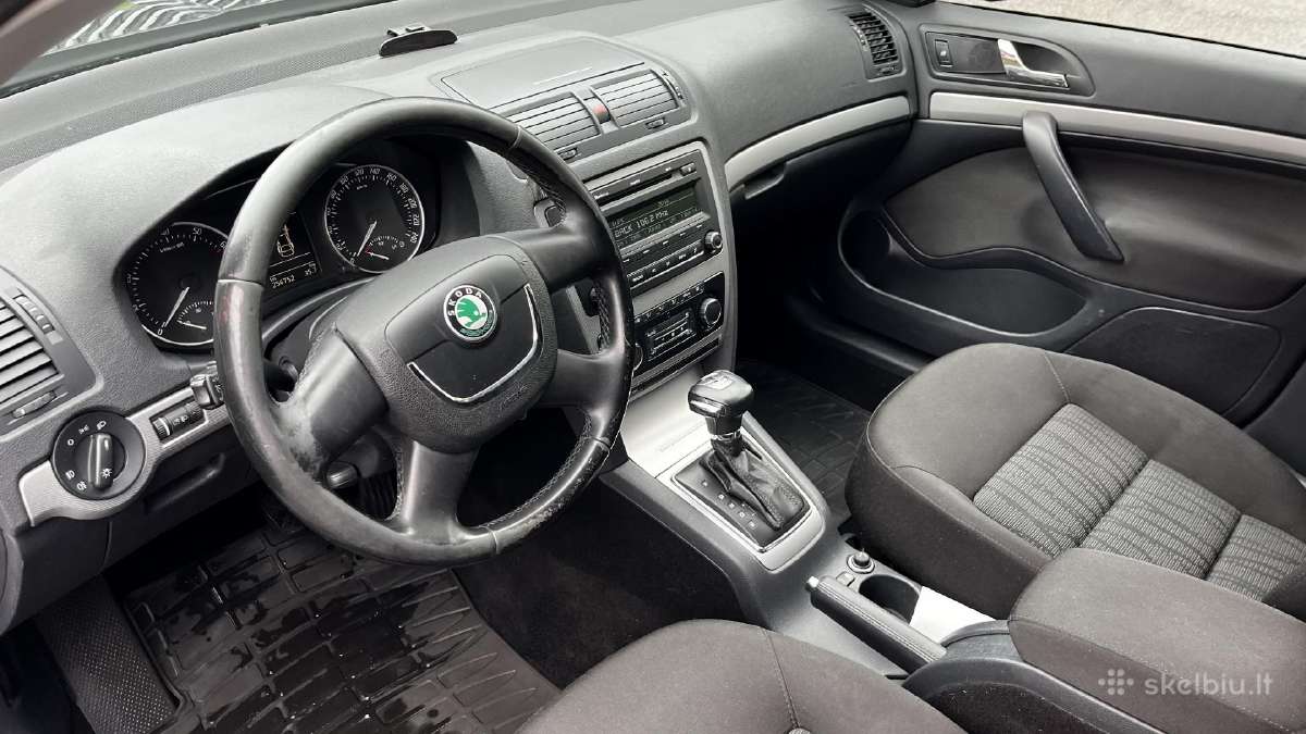 Skoda Octavia 2011, universalas - nuotraukos Nr. 6