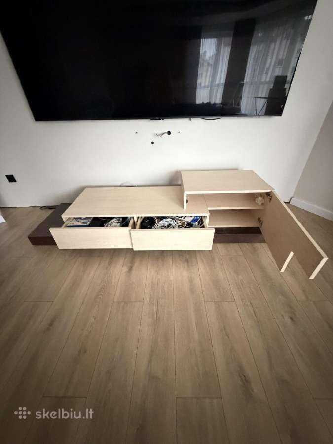 TV spintelė 230 cm - nuotraukos Nr. 2