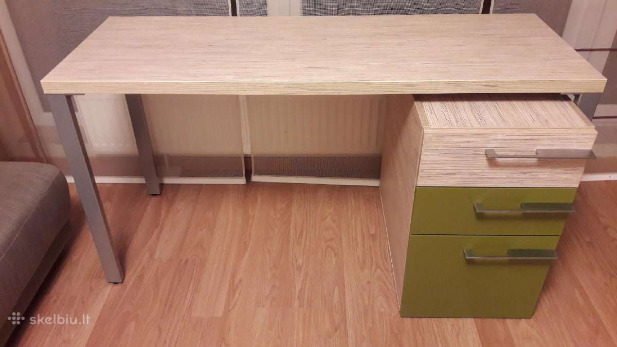 Rašomasis stalas ir spintelė - nuotraukos Nr. 6