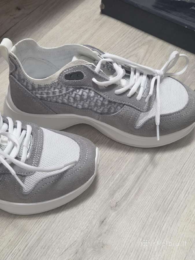 Dior kedai - nuotraukos Nr. 2
