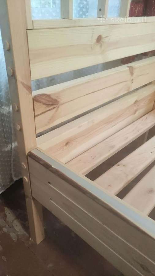 Rankų darbo lova su aliuminio detalėmis - nuotraukos Nr. 2