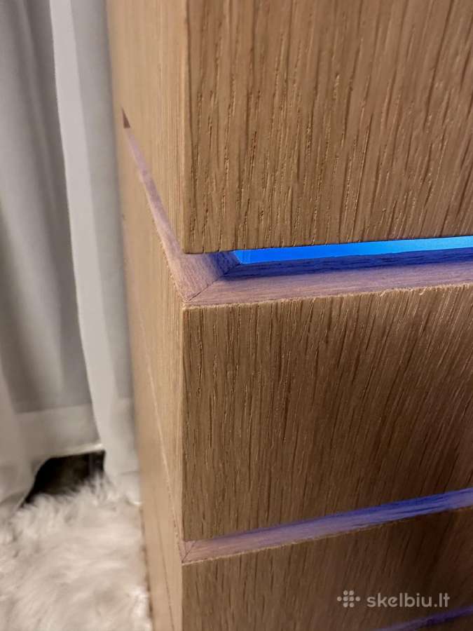 Ąžuolinė kolona su išmaniu LED apšvietimu - nuotraukos Nr. 2