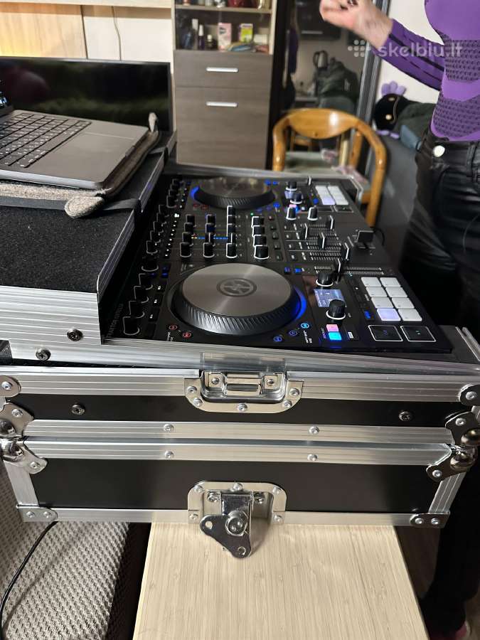 Dj pultas Traktor Kontrol S4 Mk3 Su priedais,ideal - nuotraukos Nr. 12