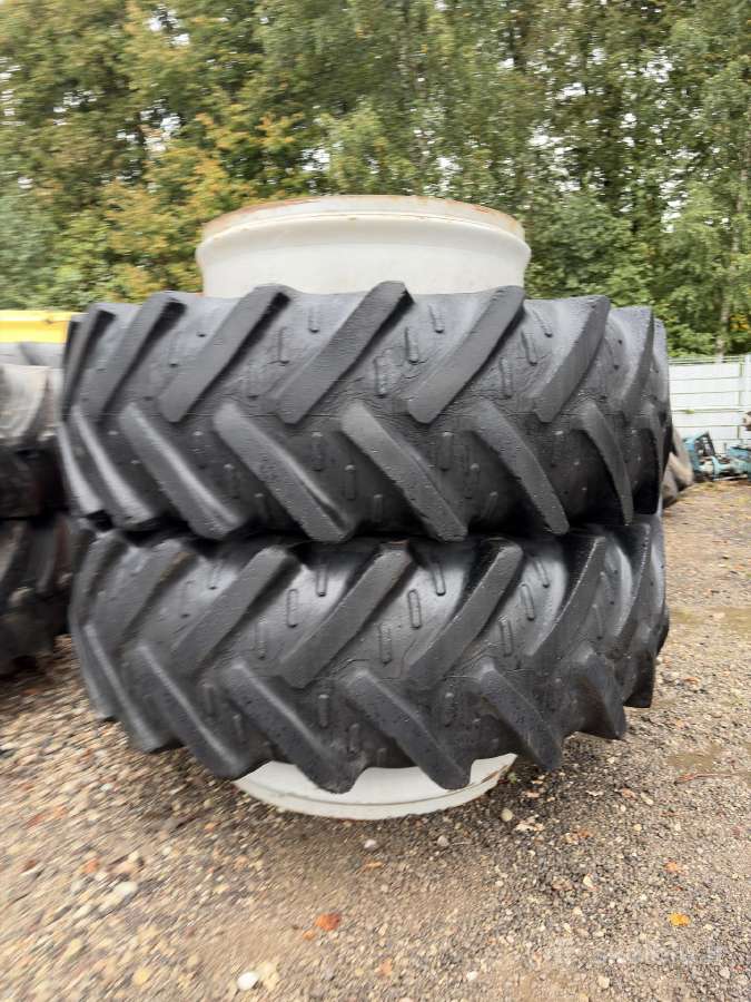 520/85r38 (20.8r38) traktoriaus dubliai - nuotraukos Nr. 2