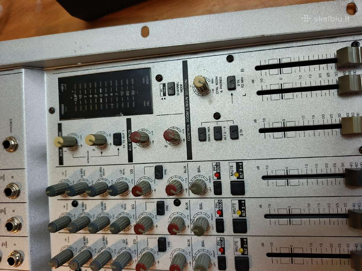 Mikserinis pultas Behringer mx 2004 a - nuotraukos Nr. 4