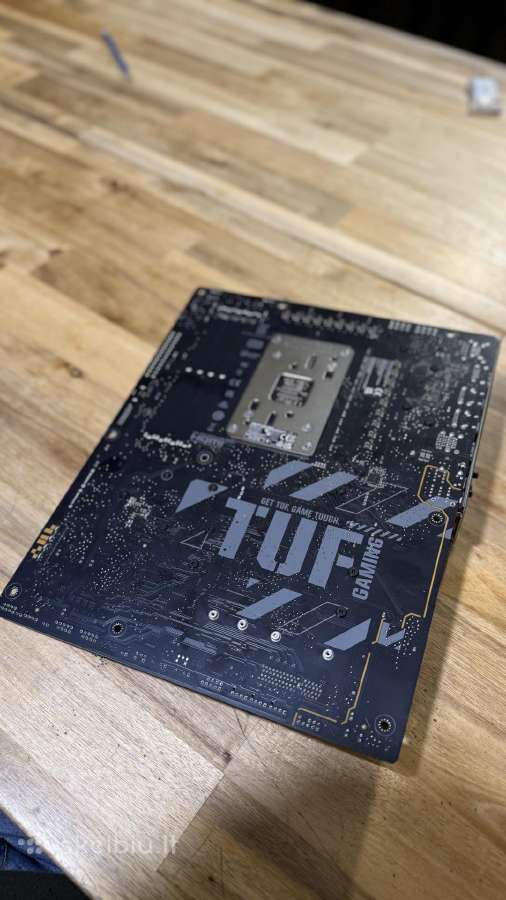 Asus Tuf Gaming X870-plus WiFi motininė plokštė - nuotraukos Nr. 3