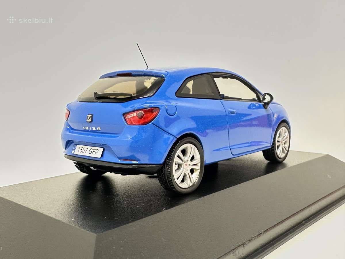 Seat Ibiza Sc 2008 mėlyna 1:43 Fischer - nuotraukos Nr. 5