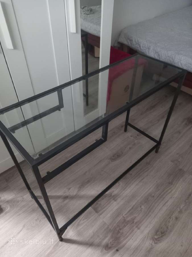 Ikea Vittsjö nešiojamojo kompiuterio stalas - nuotraukos Nr. 2