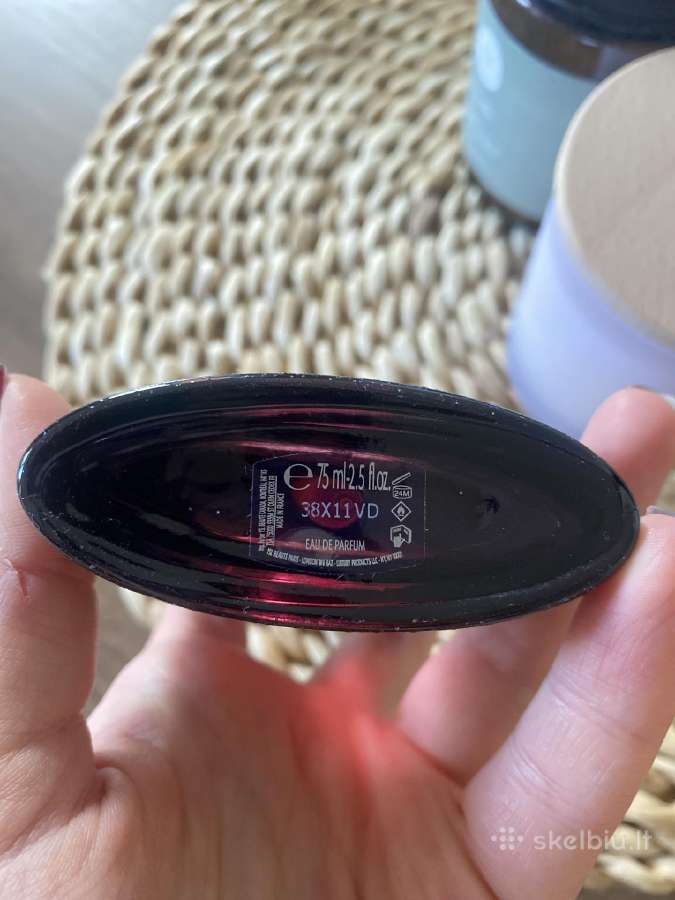 Yves Saint Laurent Black Opium Neon kvepalai - nuotraukos Nr. 2