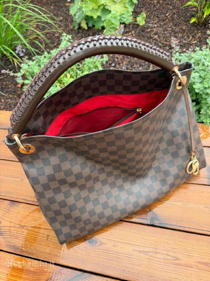 Luise Vuitton rankinukas - nuotraukos Nr. 3