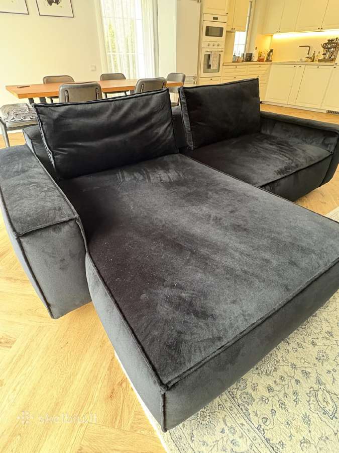 Juoda didelė sofa - nuotraukos Nr. 3