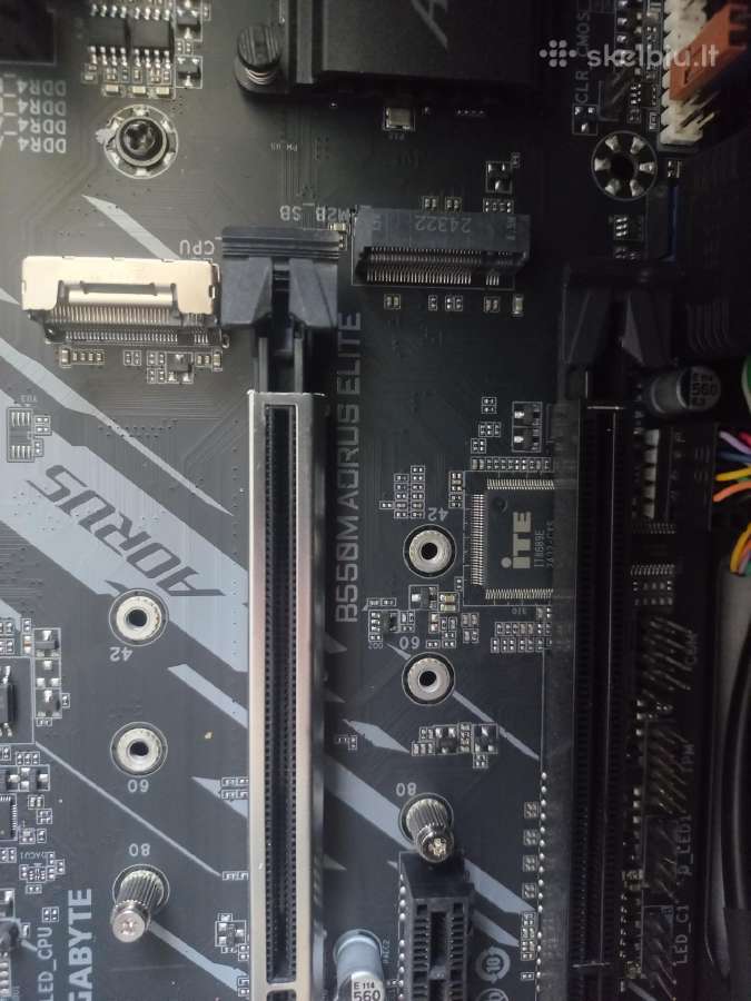 Ryzen 7 5700x3d MB Aorus B550m Elite - nuotraukos Nr. 3
