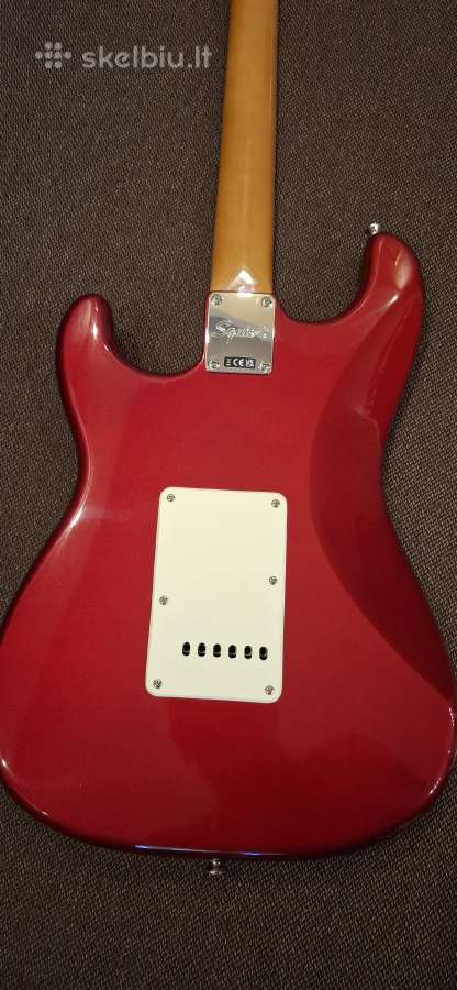 Elektrinė gitara Squier Classic Vibe 60s Str. - nuotraukos Nr. 4
