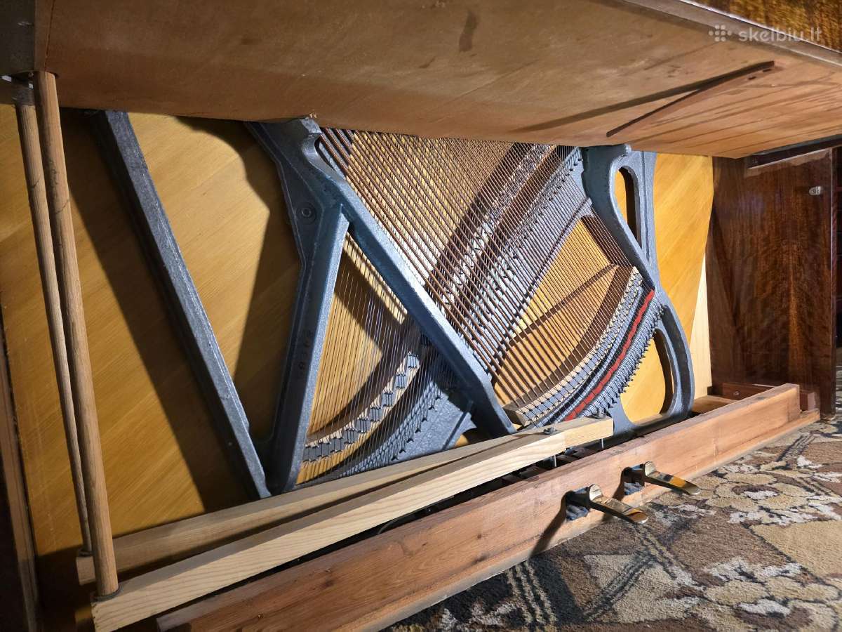 Dar visai puikus pianinas Ryga su atvežimu - nuotraukos Nr. 4