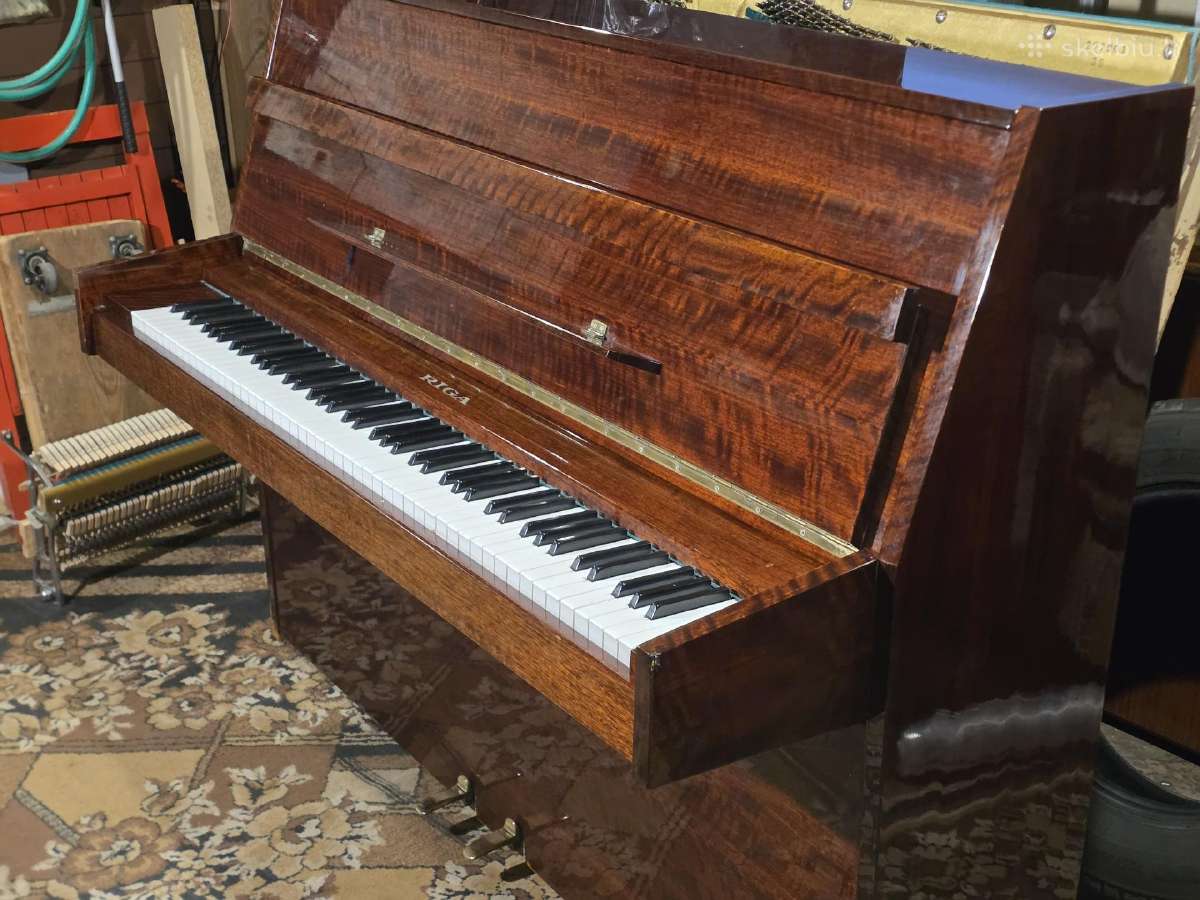 Dar visai puikus pianinas Ryga su atvežimu - nuotraukos Nr. 13