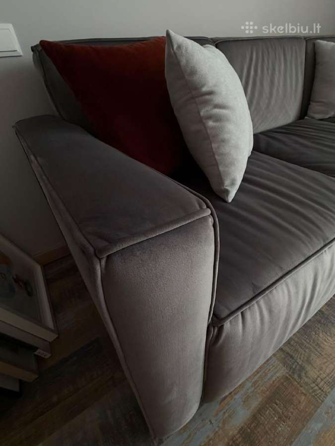 Mažai naudota pilka trivietė sofa - nuotraukos Nr. 7