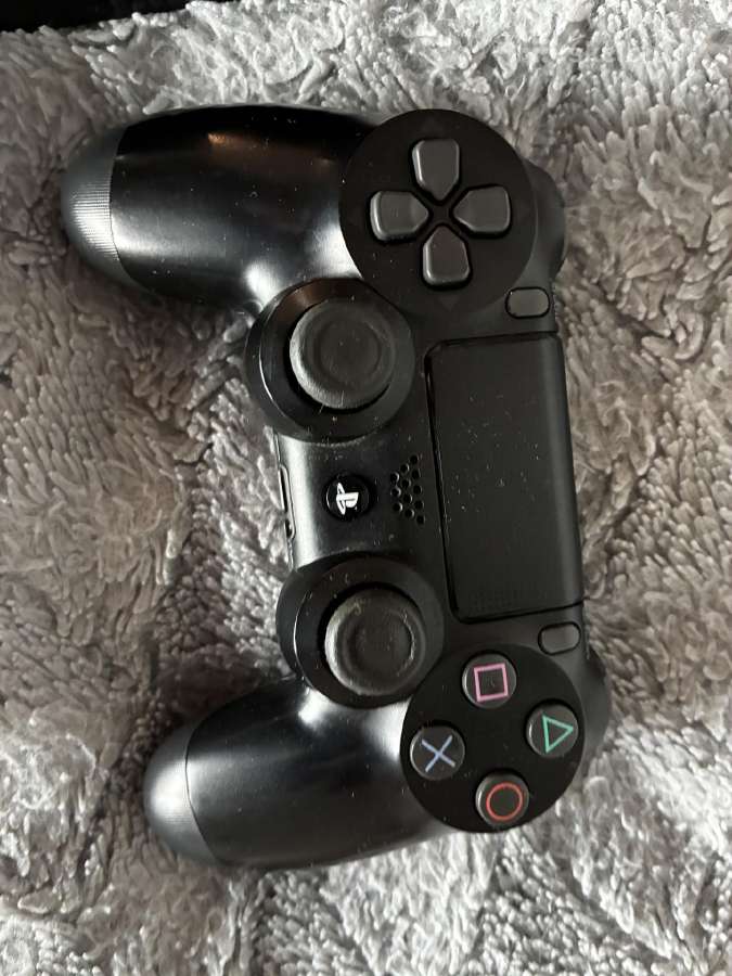Playstation 4 Slim - nuotraukos Nr. 6