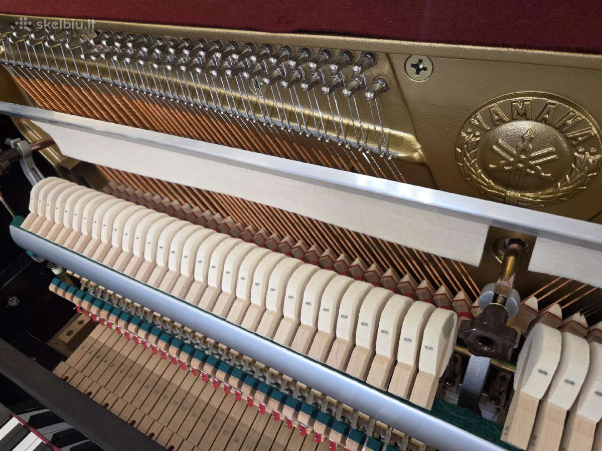 Pianinas Yamaha C-109 - nuotraukos Nr. 8