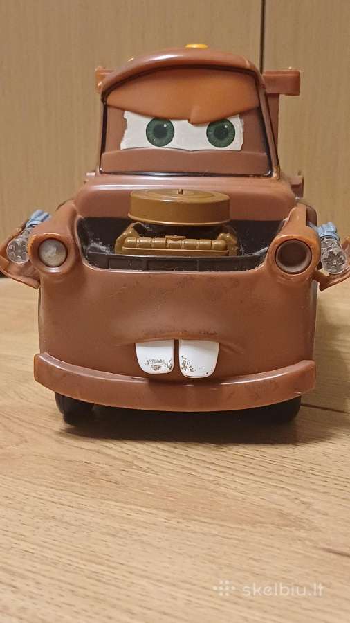 Didelė valdoma mašina Bruolis (Mater) iš „Cars 2 - nuotraukos Nr. 3