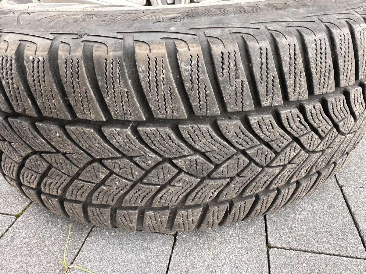 Parduodami Bmw 435 ratlankiai su padangomis - nuotraukos Nr. 4