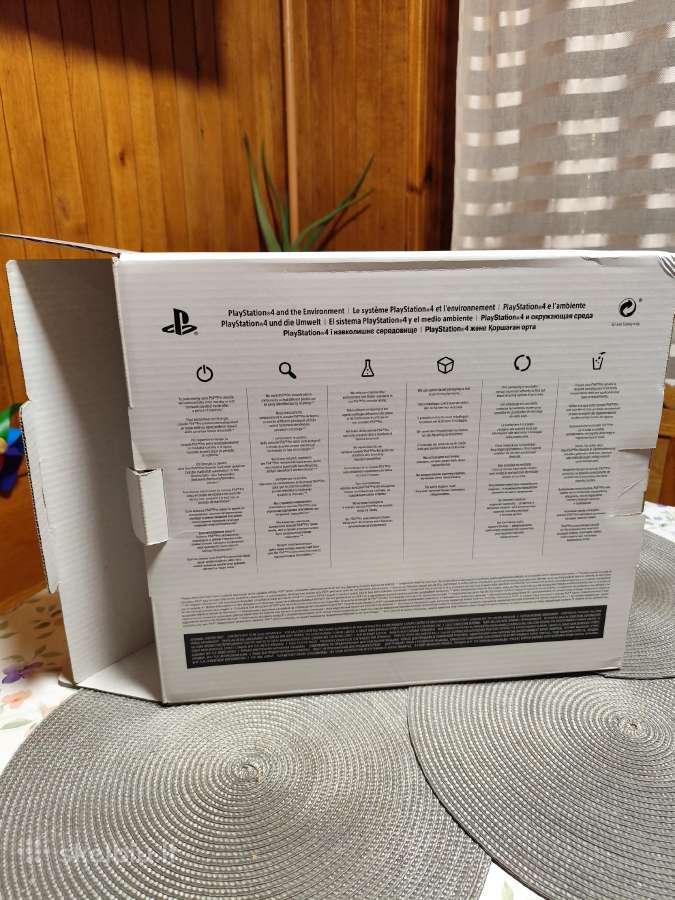 Playstation 4 Pro“ su 1 terabaitu - nuotraukos Nr. 7