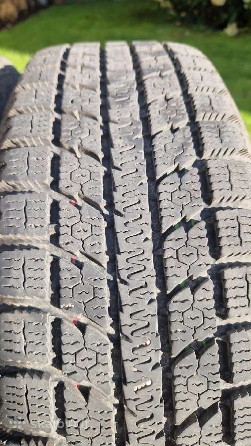 Honda Toyota ratlankiai su žieminėm padangom - nuotraukos Nr. 5